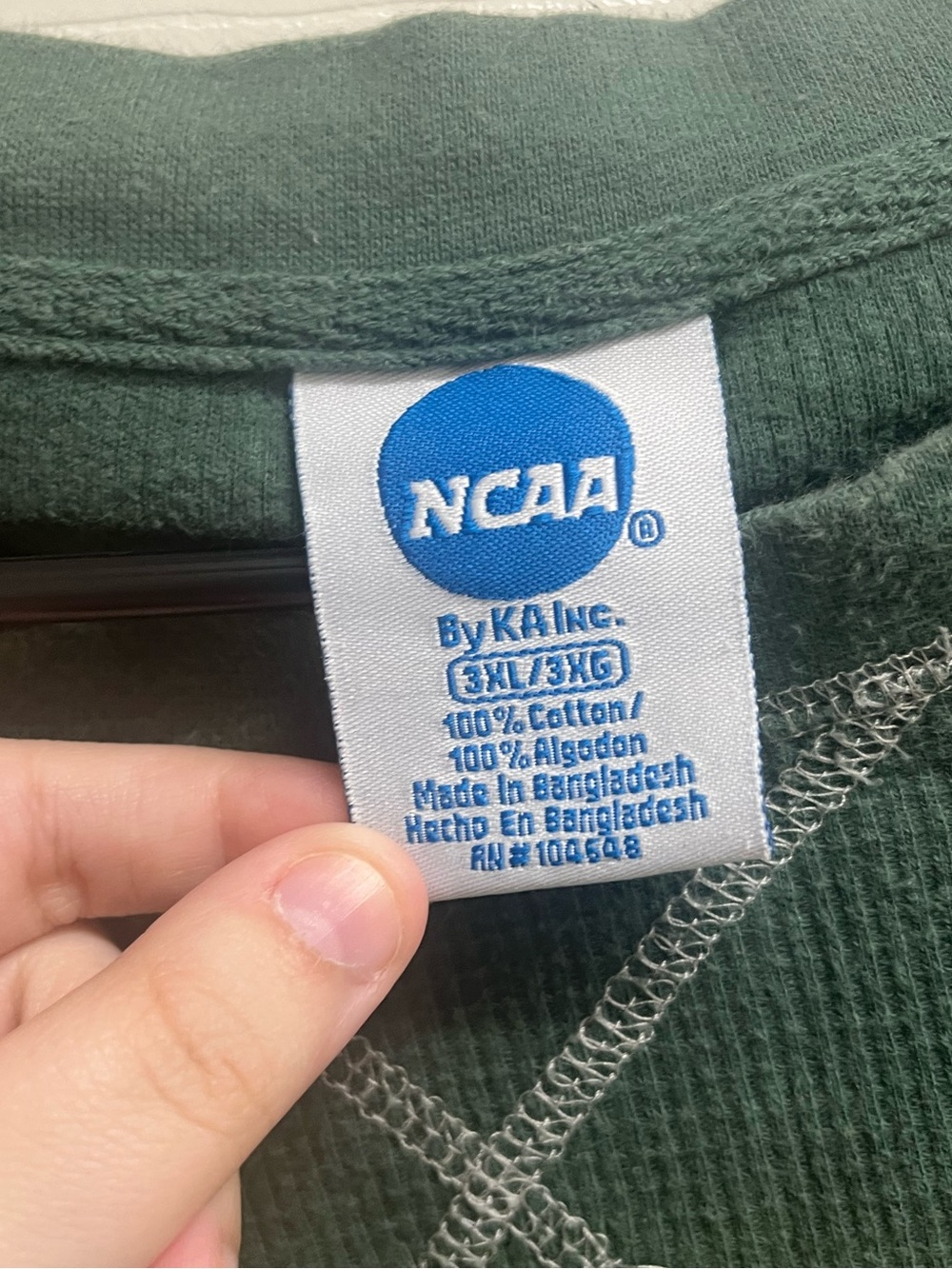 NCAA Oregon Ducks Athletics Green Waffle Knit Long Sleeve Sweatshirt SZ 3XL - Picture 3 of 3
